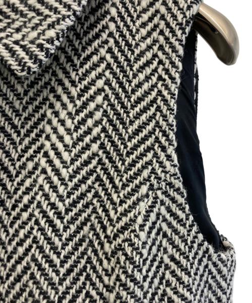 M'S GRACY（エムズグレイシー）M'S GRACY (エムズグレイシー) ヘリンボーンクラシカルマントコート ホワイト×ブラック サイズ:38の古着・服飾アイテム