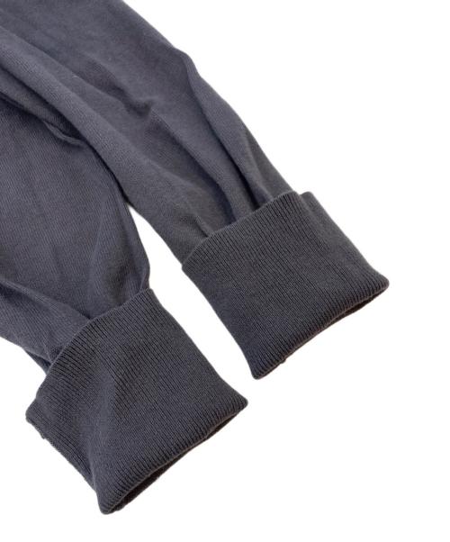 Vivienne Westwood RED LABEL（ヴィヴィアンウエストウッドレッドレーベル）Vivienne Westwood RED LABEL (ヴィヴィアンウエストウッドレッドレーベル) オーブ刺繍 クルーネックカーディガン グレー サイズ:SIZE Mの古着・服飾アイテム