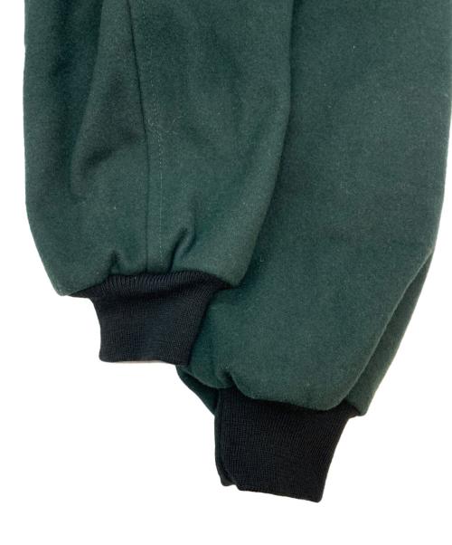 VALENTINO GARAVANI（ヴァレンティノ・ガラヴァーニ）VALENTINO GARAVANI (ヴァレンティノ・ガラヴァーニ) スタジャン グリーン サイズ:42の古着・服飾アイテム