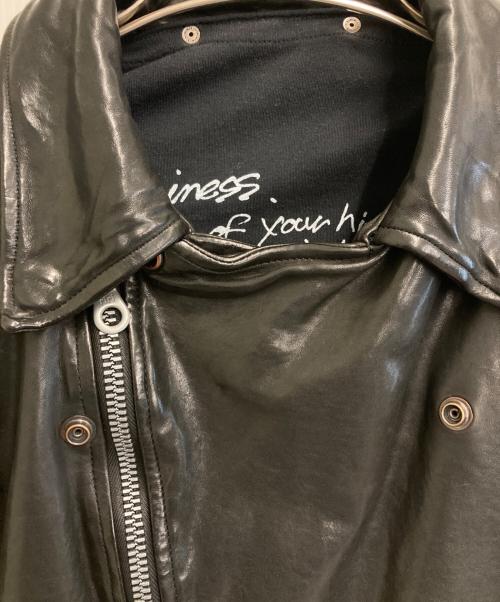 ISAMU KATAYAMA BACKLASH（イサムカタヤマ・バックラッシュ）ISAMU KATAYAMA BACKLASH (イサムカタヤマ・バックラッシュ) イタリアンショルダー製品染めダブルライダース ブラック サイズ:XSの古着・服飾アイテム