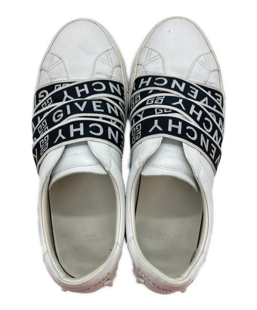 GIVENCHY（ジバンシィ）GIVENCHY (ジバンシィ) アーバンストリートベルトロゴスニーカー ホワイト サイズ:41の古着・服飾アイテム