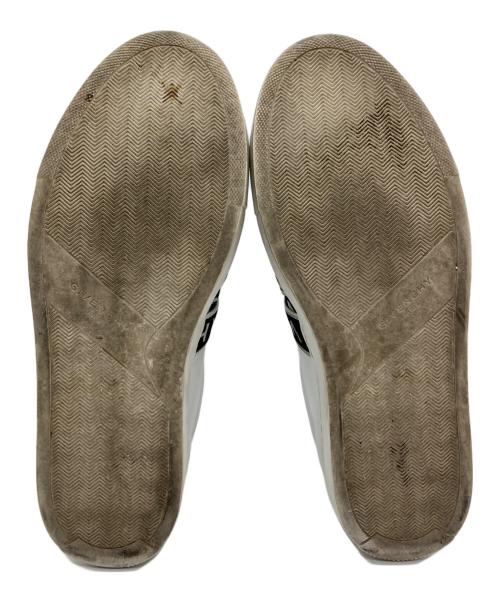 GIVENCHY（ジバンシィ）GIVENCHY (ジバンシィ) アーバンストリートベルトロゴスニーカー ホワイト サイズ:41の古着・服飾アイテム