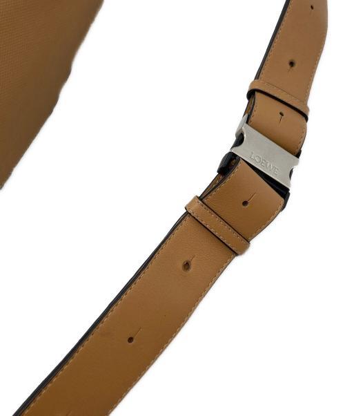 LOEWE（ロエベ）LOEWE (ロエベ) パズルバムバッグ ブラウンの古着・服飾アイテム