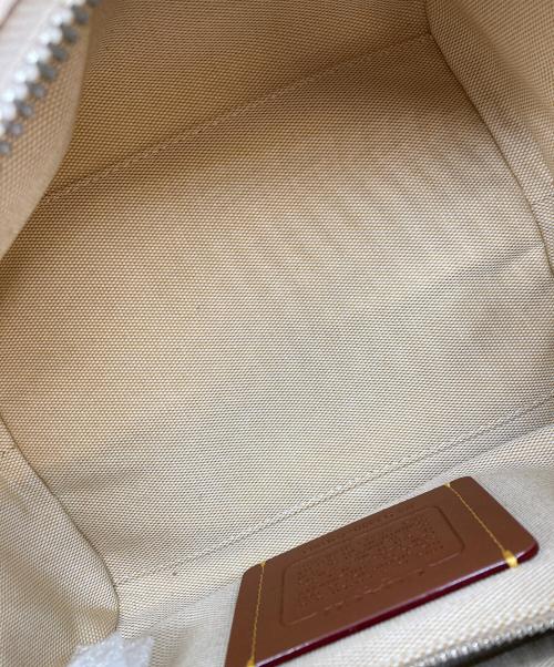 COACH（コーチ）COACH (コーチ) キューブ ローグ バッグ ベージュ サイズ:-の古着・服飾アイテム