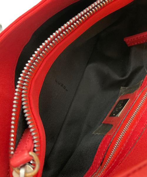 FENDI（フェンディ）FENDI (フェンディ) マンマバケット ワンショルダーバッグ レッドの古着・服飾アイテム