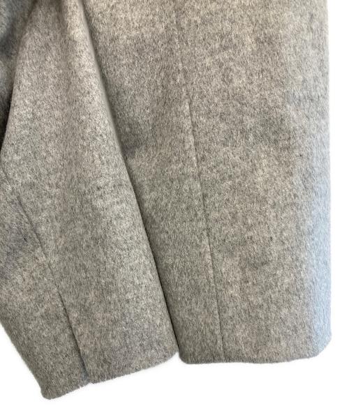 23区（ニジュウサンク）23区 (ニジュウサンク) 23AWウールカシミヤビーバーチェスターコート グレー サイズ:34 未使用品の古着・服飾アイテム