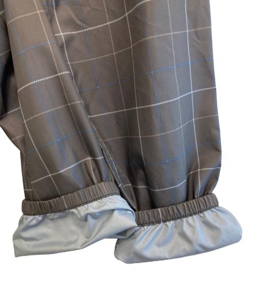 Patagonia（パタゴニア）Patagonia (パタゴニア) Light & Variable Jacket グレー サイズ:Sの古着・服飾アイテム