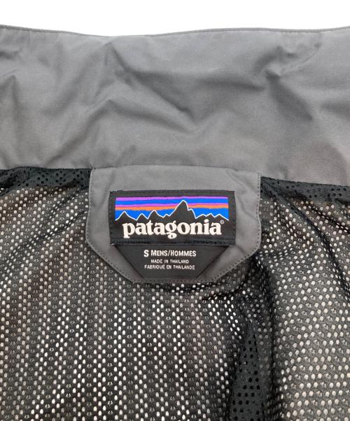 Patagonia（パタゴニア）Patagonia (パタゴニア) SNOW SHOT JACKET グレー サイズ:Sの古着・服飾アイテム
