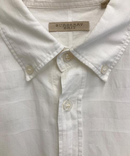 BURBERRY BRIT（バーバリーブリット）BURBERRY BRIT (バーバリーブリット) ボタンダウンシャツ ホワイト サイズ:XLの古着・服飾アイテム
