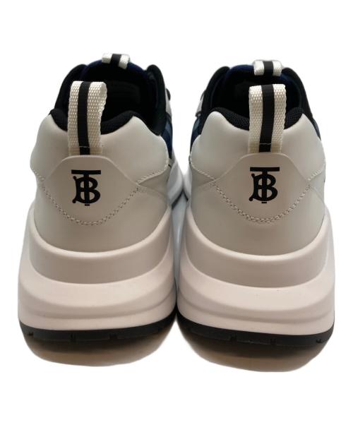BURBERRY LONDON（バーバリーロンドン）BURBERRY LONDON (バーバリーロンドン) スニーカー ブルー×ホワイト サイズ:44 未使用品の古着・服飾アイテム