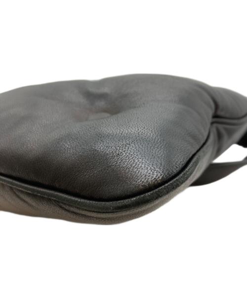 Maison Margiela（メゾンマルジェラ）Maison Margiela (メゾンマルジェラ) グラムスラムフラットポケットバッグ ブラック サイズ:-の古着・服飾アイテム
