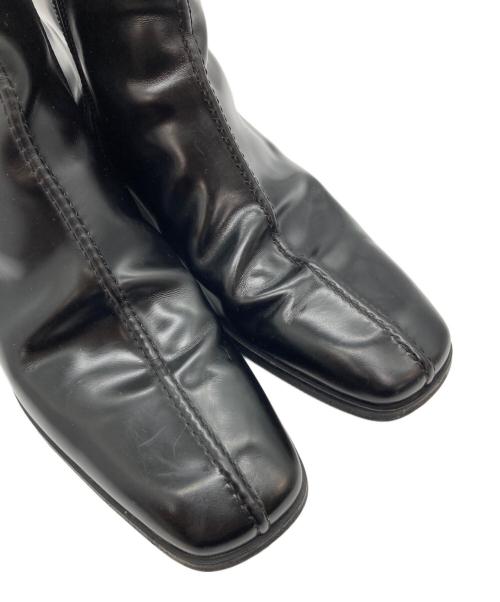 PRADA（プラダ）PRADA (プラダ) スクエアトゥサイドジップブーツ ブラック サイズ:SIZE 9の古着・服飾アイテム