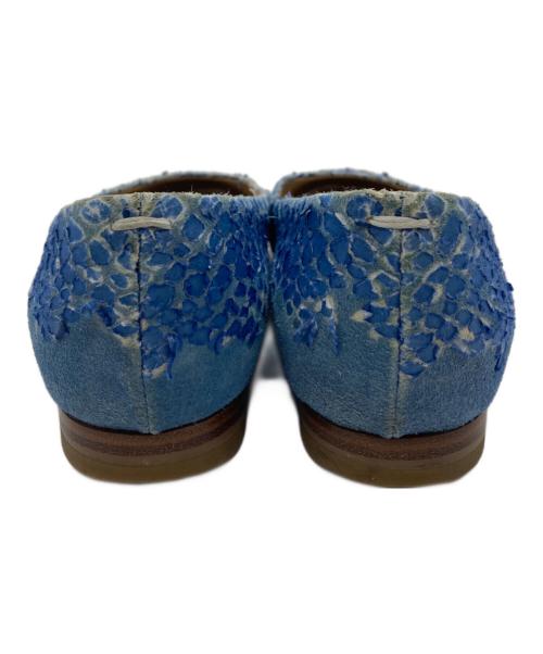 Maison Margiela（メゾンマルジェラ）Maison Margiela (メゾンマルジェラ) パイソン型押しフラットパンプス ブルー サイズ:23の古着・服飾アイテム