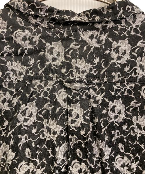 Y's（ワイズ）Y's (ワイズ) 花柄シャツ ブラック×グレー サイズ:-の古着・服飾アイテム