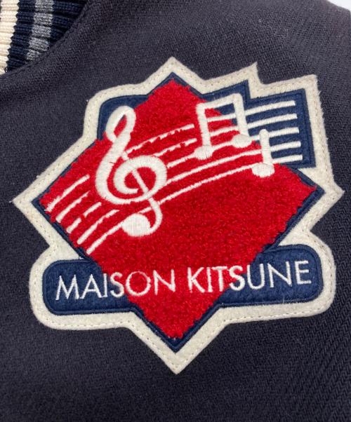 maison kitsune（メゾンキツネ）maison kitsune (メゾンキツネ) MUSICTEDDY スタジャン ネイビー×ブラック サイズ:XSの古着・服飾アイテム