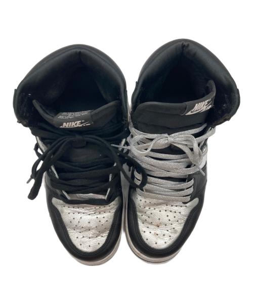 NIKE（ナイキ）NIKE (ナイキ) スニーカー シルバー×ブラック サイズ:23.5の古着・服飾アイテム