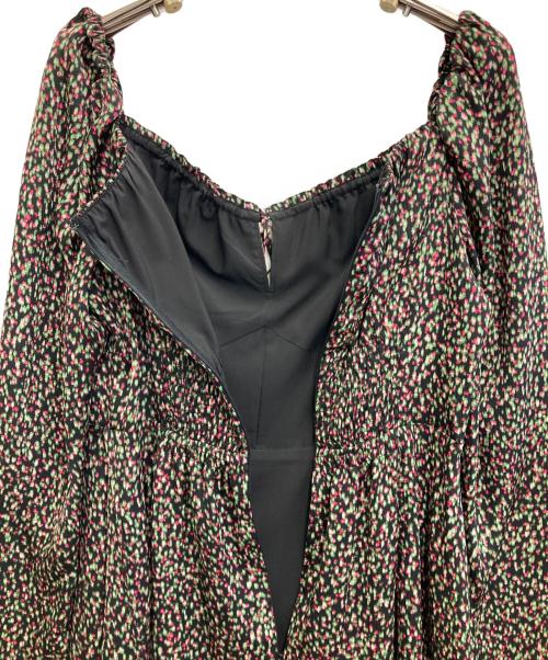 FRAY ID（フレイ アイディー）FRAY ID (フレイ アイディー) クレープサテンプリントワンピース グリーン サイズ:1の古着・服飾アイテム