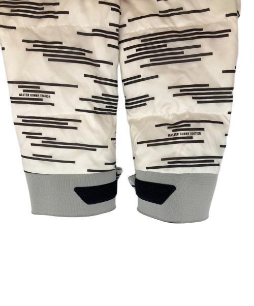 MASTER BUNNY EDITION（マスターバニーエディション）MASTER BUNNY EDITION (マスターバニーエディション) ダウンジャケット ホワイト×ブラック サイズ:５の古着・服飾アイテム