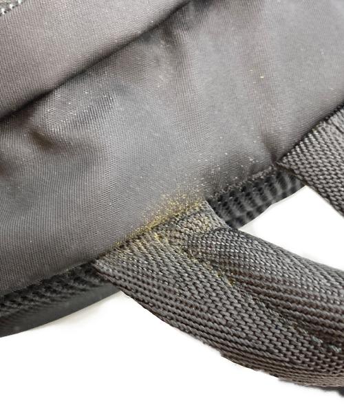 PRADA（プラダ）PRADA (プラダ) Re-Nylon ワンショルダーバッグ ブラックの古着・服飾アイテム