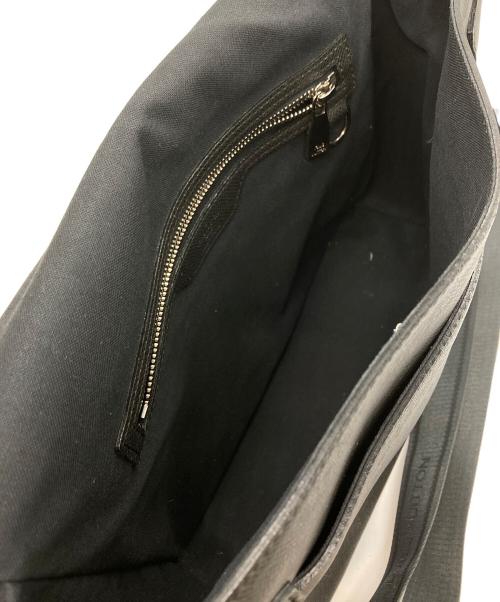 LOUIS VUITTON（ルイ ヴィトン）LOUIS VUITTON (ルイ ヴィトン) ロマンPM ショルダーバッグ ブラックの古着・服飾アイテム