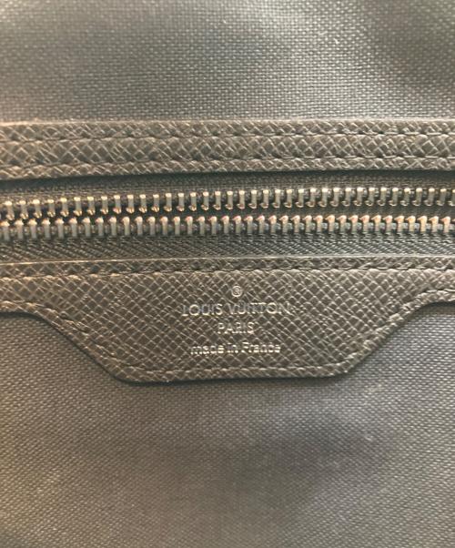 LOUIS VUITTON（ルイ ヴィトン）LOUIS VUITTON (ルイ ヴィトン) ロマンPM ショルダーバッグ ブラックの古着・服飾アイテム