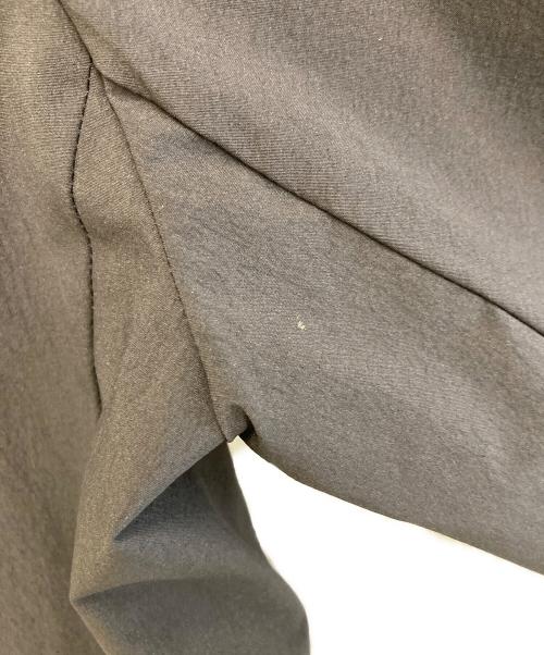 1piu1uguale3（ウノピュウノウグァーレトレ）1piu1uguale3 (ウノピュウノウグァーレトレ) マウンテンパーカー ブラック サイズ:Mの古着・服飾アイテム