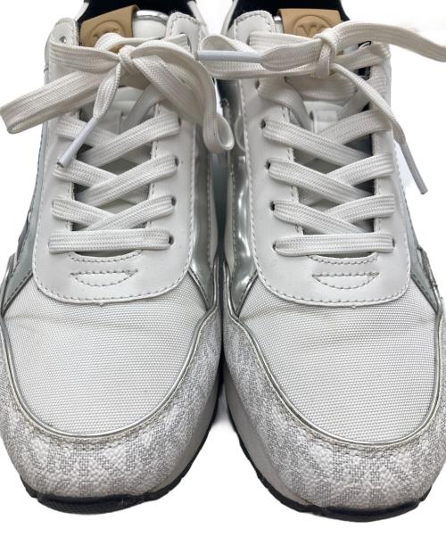 MICHAEL KORS（マイケル・コース）MICHAEL KORS (マイケル・コース) スニーカー ホワイト サイズ:-の古着・服飾アイテム