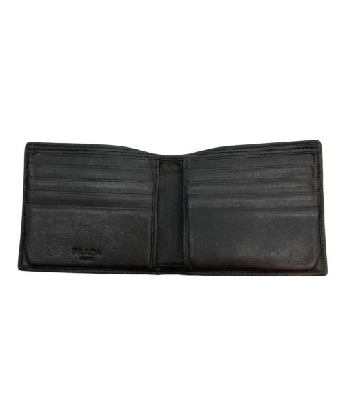 PRADA（プラダ）PRADA (プラダ) 2つ折り財布 ブラックの古着・服飾アイテム