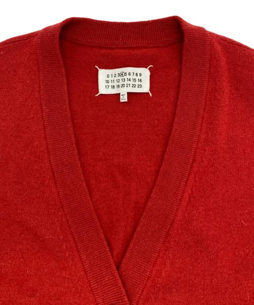 Maison Margiela（メゾンマルジェラ）Maison Margiela (メゾンマルジェラ) 20AW Vネックカーディガン レッド サイズ:xsの古着・服飾アイテム