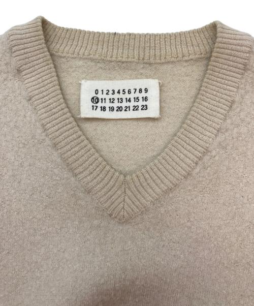 Maison Margiela 10（メゾンマルジェラ 10）Maison Margiela 10 (メゾンマルジェラ 10) Vネックニット ベージュ サイズ:Ｌの古着・服飾アイテム