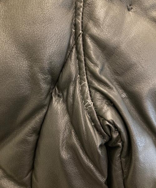 ISAMU KATAYAMA BACKLASH（イサムカタヤマ・バックラッシュ）ISAMU KATAYAMA BACKLASH (イサムカタヤマ・バックラッシュ) カンガルーレザーダウンジャケット ブラック サイズ:Sの古着・服飾アイテム