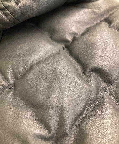 ISAMU KATAYAMA BACKLASH（イサムカタヤマ・バックラッシュ）ISAMU KATAYAMA BACKLASH (イサムカタヤマ・バックラッシュ) カンガルーレザーダウンジャケット ブラック サイズ:Sの古着・服飾アイテム