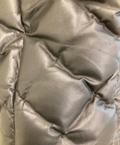 ISAMU KATAYAMA BACKLASH（イサムカタヤマ・バックラッシュ）ISAMU KATAYAMA BACKLASH (イサムカタヤマ・バックラッシュ) カンガルーレザーダウンジャケット ブラック サイズ:Sの古着・服飾アイテム