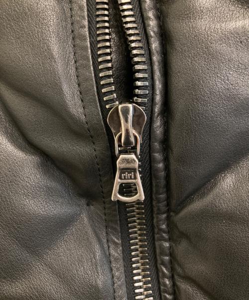 ISAMU KATAYAMA BACKLASH（イサムカタヤマ・バックラッシュ）ISAMU KATAYAMA BACKLASH (イサムカタヤマ・バックラッシュ) カンガルーレザーダウンジャケット ブラック サイズ:Sの古着・服飾アイテム