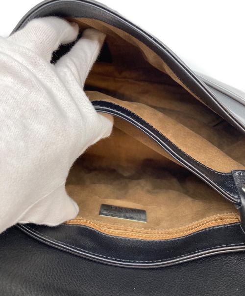 WAKO（ワコー）WAKO (ワコー) MAURO GOVERNA (マウロゴヴェルナ) ハンドバッグ ブラックの古着・服飾アイテム