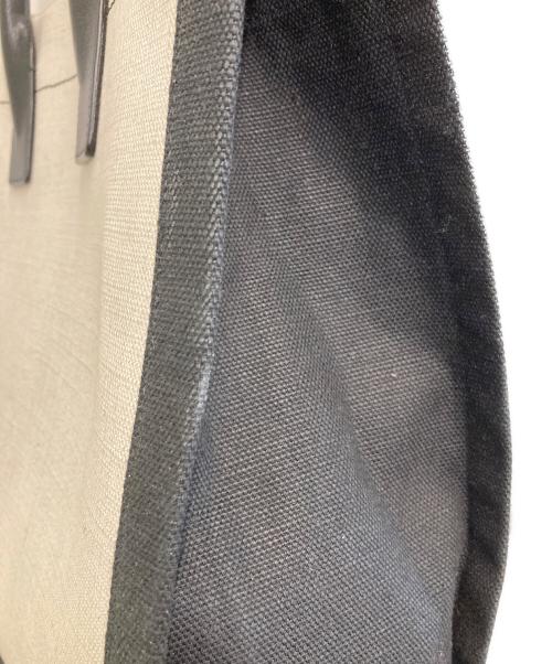 Saint Laurent Paris（サンローランパリ）Saint Laurent Paris (サンローランパリ) リヴゴーシュ トートバッグ ホワイト×ブラックの古着・服飾アイテム