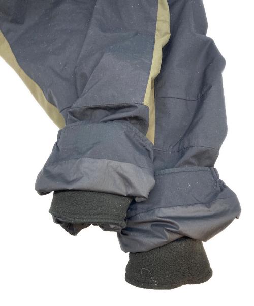 F.C.R.B.（エフシーレアルブリストル）F.C.R.B. (エフシーレアルブリストル) 2 IN 1 TOUR JACKET オリーブ サイズ:Mの古着・服飾アイテム