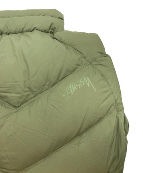 stussy（ステューシー）stussy (ステューシー) ダウンジャケット カーキ サイズ:Mの古着・服飾アイテム