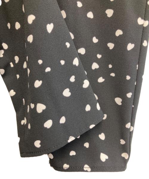 Snidel（スナイデル）Snidel (スナイデル) ランダムハートプリントワンピース ブラック サイズ:00の古着・服飾アイテム