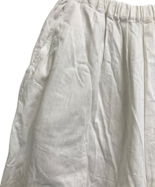 ゴーシュ（ゴーシュ）ゴーシュ (ゴーシュ) スレンヘリンボン クロップドワイドパンツ ホワイト サイズ:2の古着・服飾アイテム