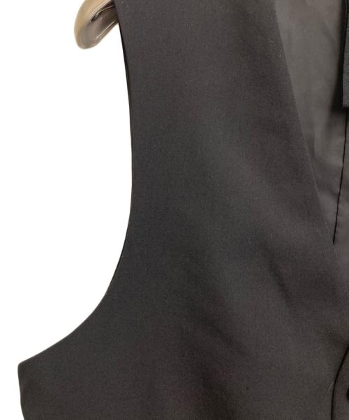 GROUND Y（グラウンドワイ）GROUND Y (グラウンドワイ) COTTON ZAZA CROSS WA ZIPPER POCKET VEST ブラック サイズ:3の古着・服飾アイテム