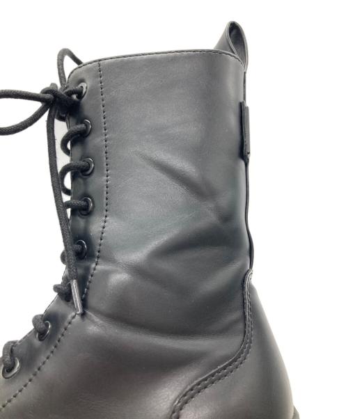 CHARLES & KEITH（チャールズアンドキース）CHARLES & KEITH (チャールズアンドキース) ハートエンベリッシュド レースアッププラットフォームブーツ ブラック サイズ:23.5の古着・服飾アイテム