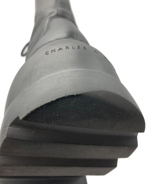 CHARLES & KEITH（チャールズアンドキース）CHARLES & KEITH (チャールズアンドキース) ハートエンベリッシュド レースアッププラットフォームブーツ ブラック サイズ:23.5の古着・服飾アイテム