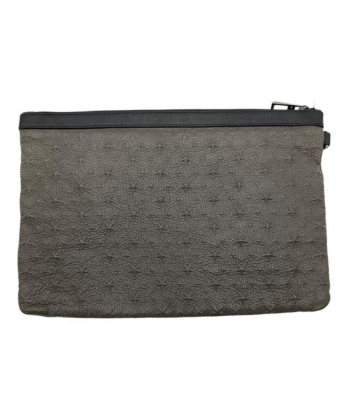 JIMMY CHOO（ジミーチュウ）JIMMY CHOO (ジミーチュウ) スターエンボスクラッチバッグ グレーの古着・服飾アイテム