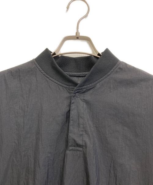 FreshService（フレッシュサービス）FreshService (フレッシュサービス) ナイロンプルオーバー ブラウン サイズ:-の古着・服飾アイテム