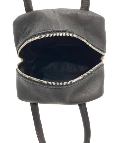 MORMYRUS（モルミルス）mormyrus (モルミルス) GLOSS LEATHER CUBE TOTE ブラックの古着・服飾アイテム