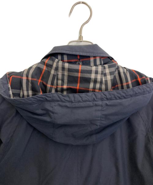 Burberry's（バーバリー）Burberry's (バーバリー) フーデッドコート ネイビー サイズ:Mの古着・服飾アイテム