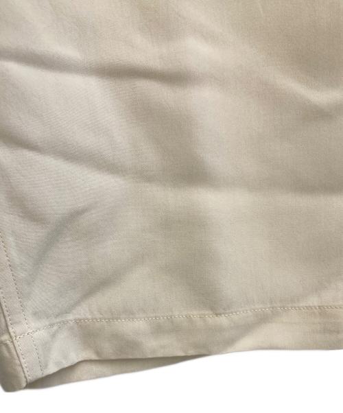 YLEVE（イレーヴ）YLEVE (イレーヴ) レーヨンイージーパンツ アイボリー サイズ:1の古着・服飾アイテム