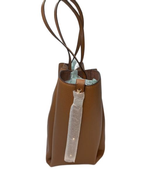 MICHAEL KORS（マイケル・コース）MICHAEL KORS (マイケル・コース) オープントート ラージ ブラウン 未使用品の古着・服飾アイテム