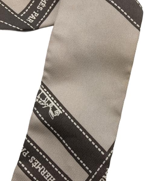 HERMES（エルメス）HERMES (エルメス) ツィリー ボルディック リボン ベージュの古着・服飾アイテム